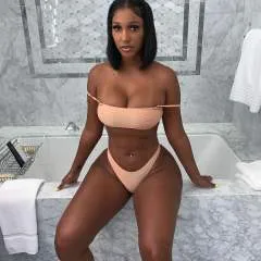 Julietta photo on Jungo Live