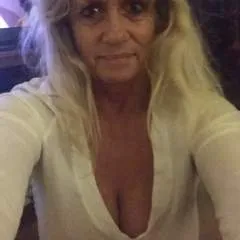 Iam4u2 photo on Jungo Live