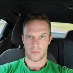 Powzz photo on Jungo Live