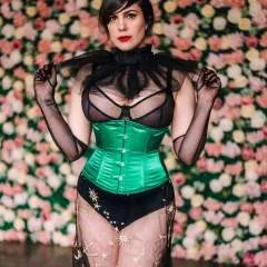 Mistress Terra photo on Jungo Live