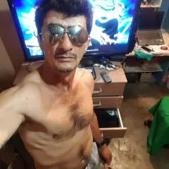 Luis photo on Jungo Live