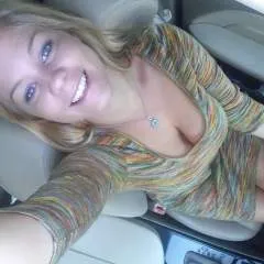 Saranova photo on Jungo Live