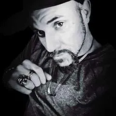 Josh photo on Jungo Live