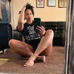 Mistress Haileywillieast photo on Jungo Live