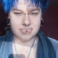 Ry Split_tongue photo on Jungo Live