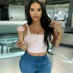 Camila photo on Jungo Live