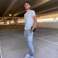 Jones photo on Jungo Live