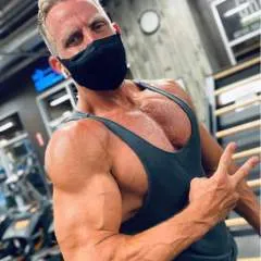 Frank photo on Jungo Live