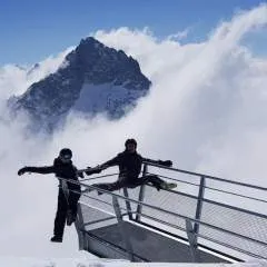 Mari&radu photo on Jungo Live