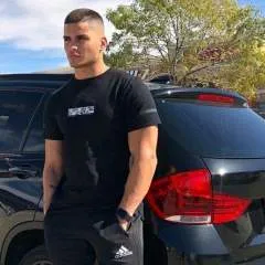 Acosta photo on Jungo Live