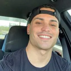 Acosta photo on Jungo Live