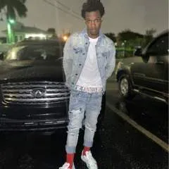 Bigtank........ photo on Jungo Live