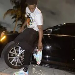 Bigtank........ photo on Jungo Live