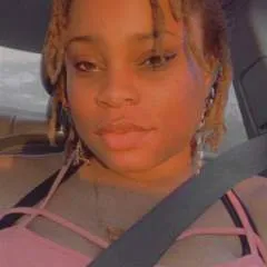 Sonia photo on Jungo Live