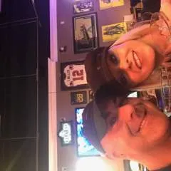 Hall Pass photo on Jungo Live