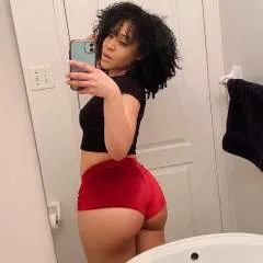 Zoey_........ photo on Jungo Live