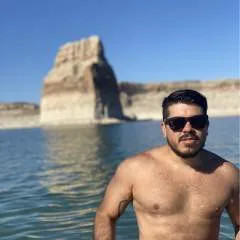 Oliver photo on Jungo Live