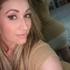 Mommyviona photo on Jungo Live