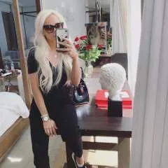 Casey........ photo on Jungo Live