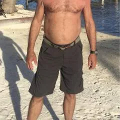 Tom.... photo on Jungo Live