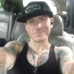 Trou8led1 photo on Jungo Live