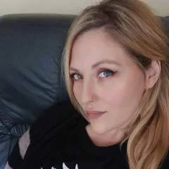 Jeanne photo on Jungo Live