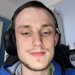 Connor21 photo on Jungo Live