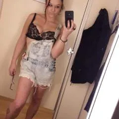 Professional🦄atplay photo on Jungo Live