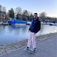 Maxderpimp photo on Jungo Live