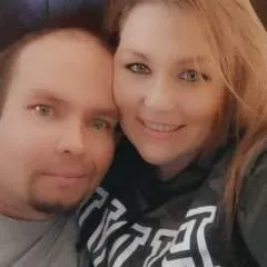 Jennnjosh photo on Jungo Live