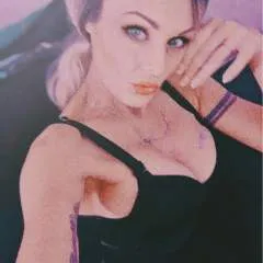 Mistressann photo on Jungo Live