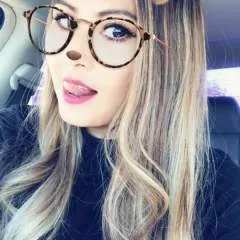 Laura photo on Jungo Live