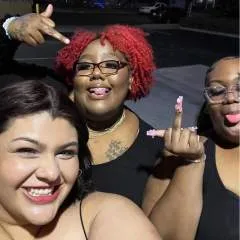 Annie photo on Jungo Live