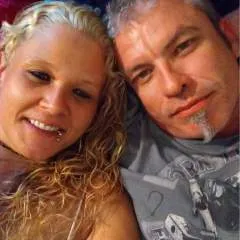 Freakydfwcouple69 photo on Jungo Live