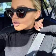 Marry Rose photo on Jungo Live