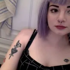 Kari Linda photo on Jungo Live