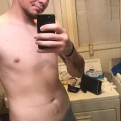 Hungdaddy photo on Jungo Live