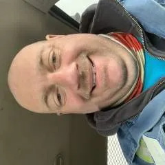 Knuckles77 photo on Jungo Live