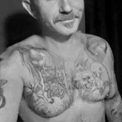 Hipshot photo on Jungo Live