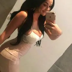 Anne photo on Jungo Live