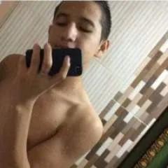 Rony David Moreno Epe photo on Jungo Live