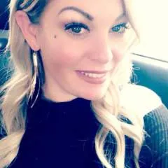 Raeann83 photo on Jungo Live