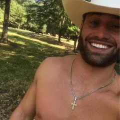 Taylor Faulk photo on Jungo Live