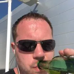 Durham Bi photo on Jungo Live