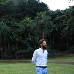 Constantin Isaac photo on Jungo Live