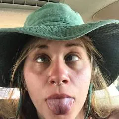 Susan photo on Jungo Live