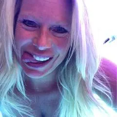 Tnfuncpl photo on Jungo Live