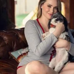 Theresa photo on Jungo Live