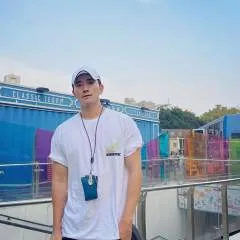 Huan photo on Jungo Live