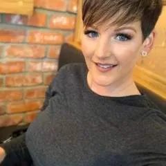 Annabell White photo on Jungo Live